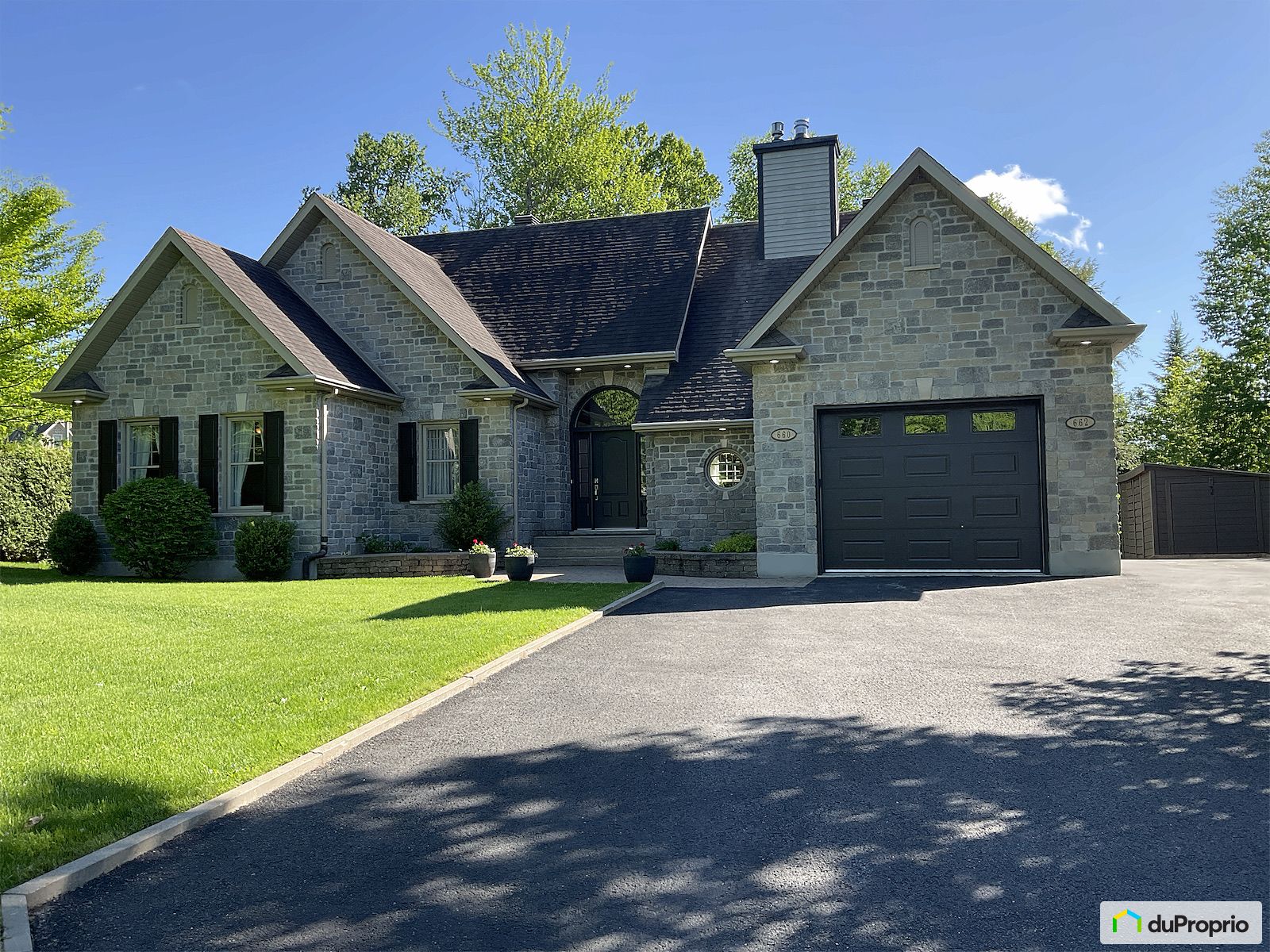 660 Rue Des Melezes — photo 1
