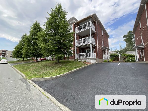 8067, 5e Avenue, St-Georges à vendre