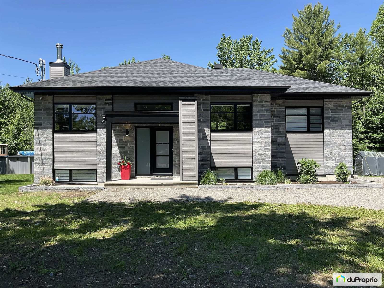 133 Rue Du Daphne — photo 2