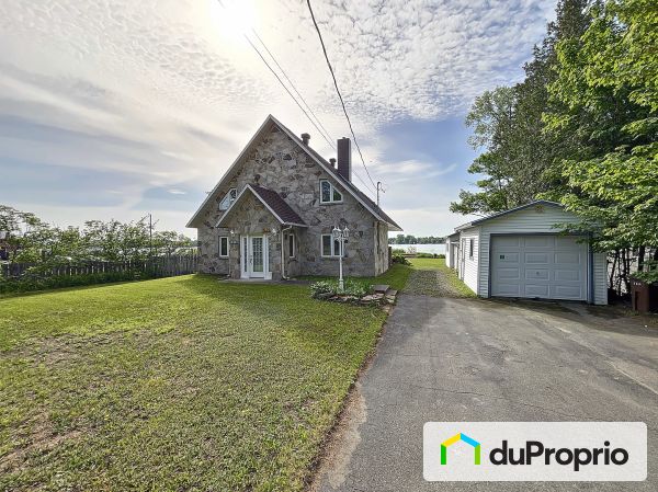 1320 chemin de la Vigilance, Shawinigan (Lac-A-La-Tortue) for sale