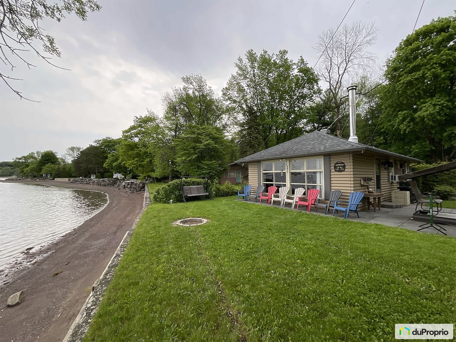 747 Chemin Des Canardeaux — photo 1