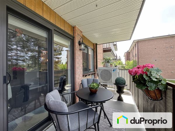 4-232 boulevard de la Cité-des-Jeunes, Gatineau (Hull) for sale