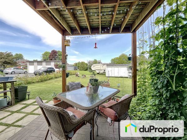 10, rue Larsen, Beaupré à vendre