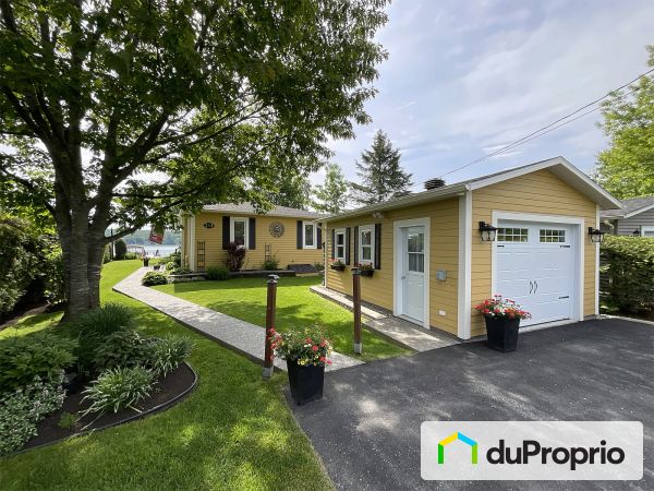 218 rue Bernard, Magog for sale