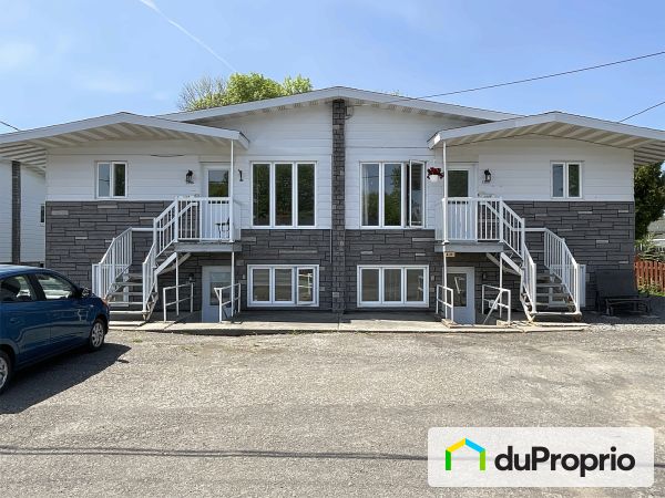1500, rue des Pins, Mont-Joli à vendre