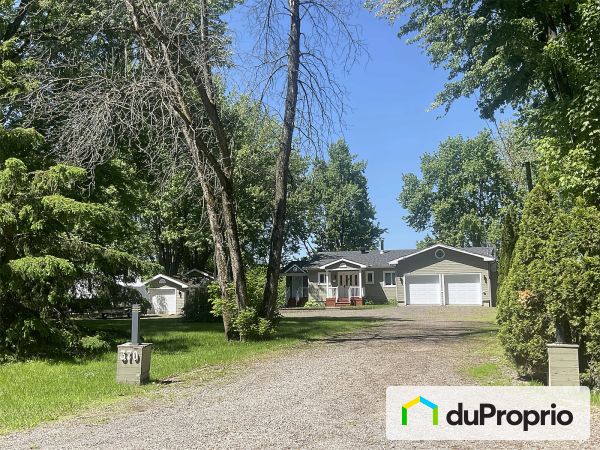 370 terrasse Robillard, St-André-D'Argenteuil for sale