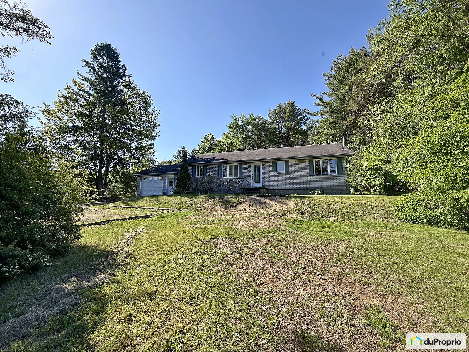 2130 Route Sir Wilfrid Laurier — photo 1