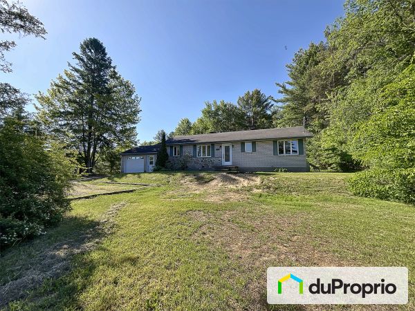 2130, route Sir-Wilfrid-Laurier, Mirabel (St-Jérusalem) à vendre