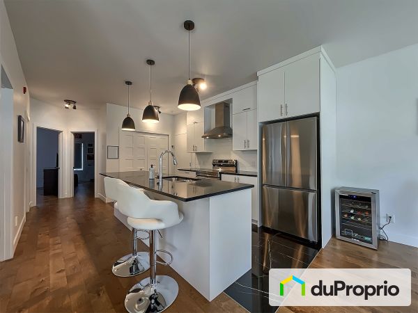 101-47, rue Lemieux, Granby à vendre