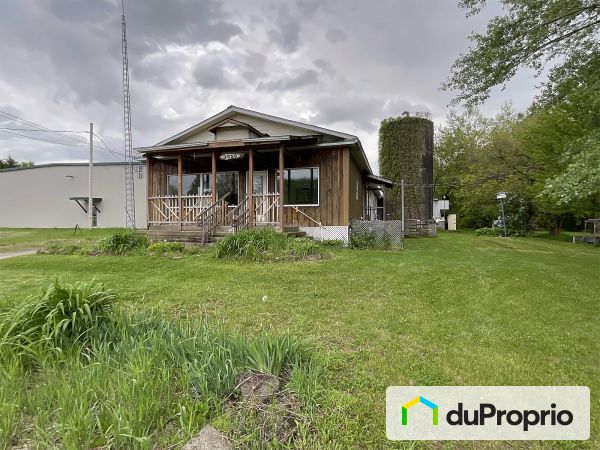 3050, avenue des Hirondelles, Bécancour (Gentilly) à vendre