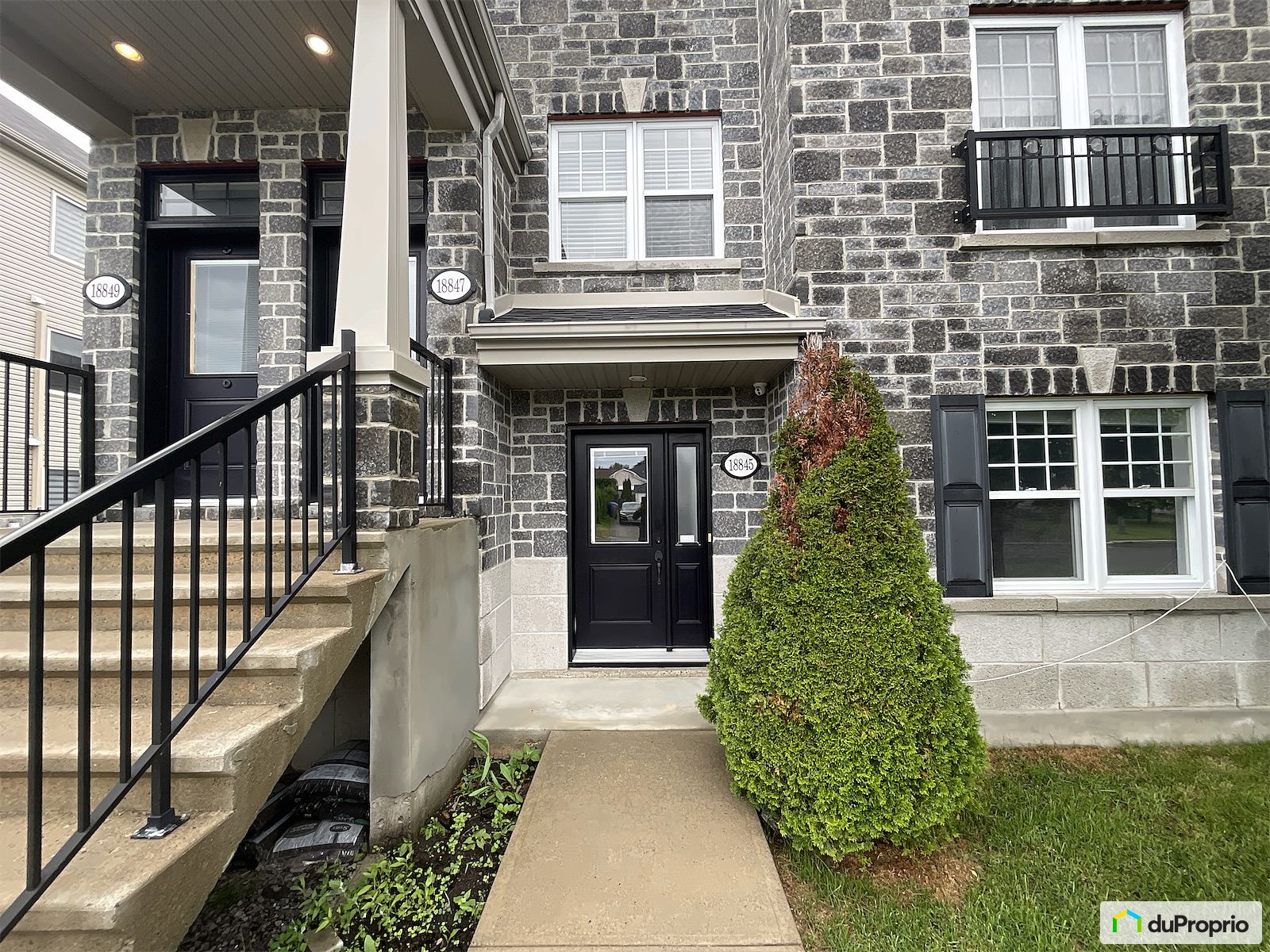 18845 Rue Hubert Aquin — photo 3
