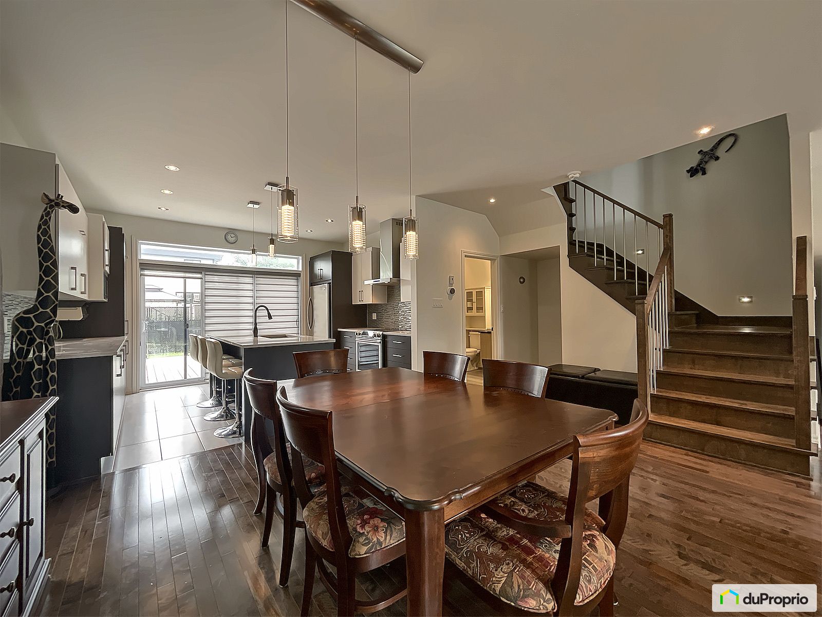 886 Rue Marie Gerin Lajoie — photo 3