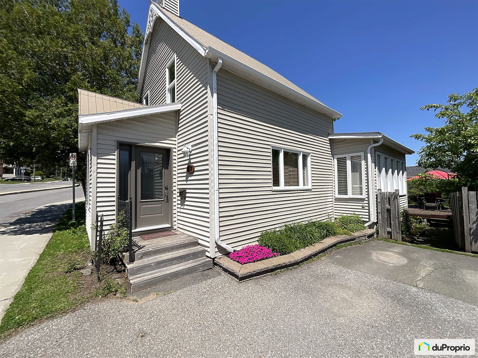 39 Rue Grove — photo 2