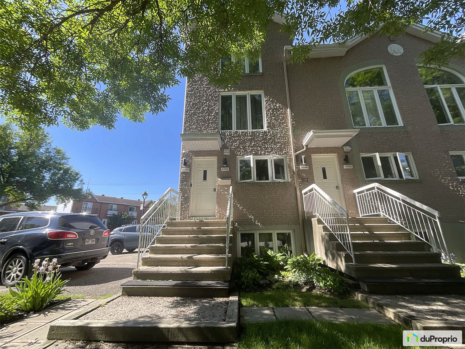 1346 Avenue Yves Theriault — photo 1