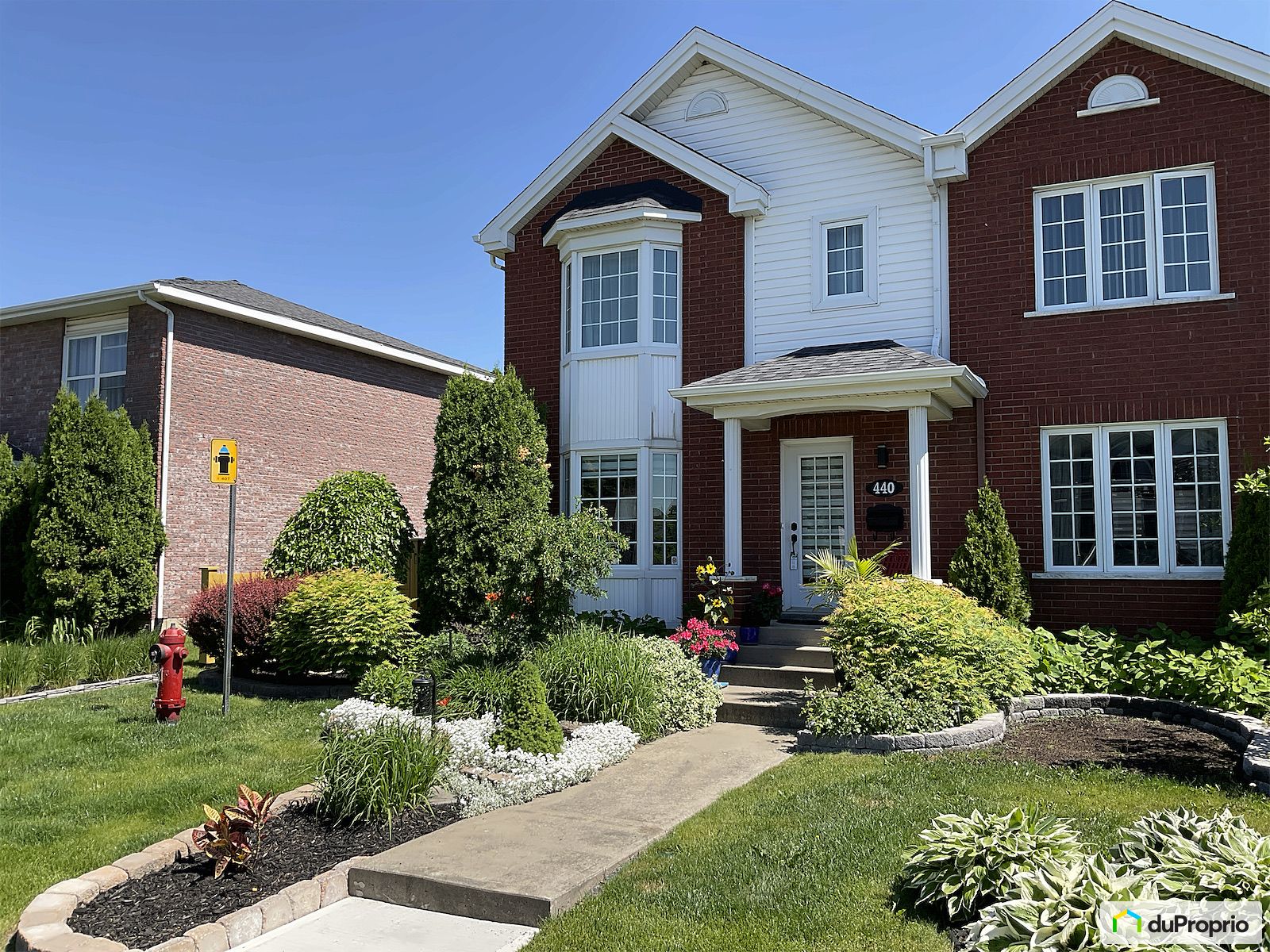 440 Rue Cormier — photo 1