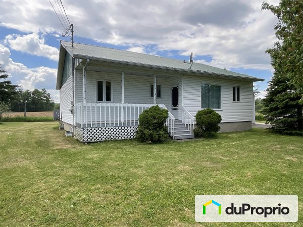 425 1er Rang, Roberval for sale