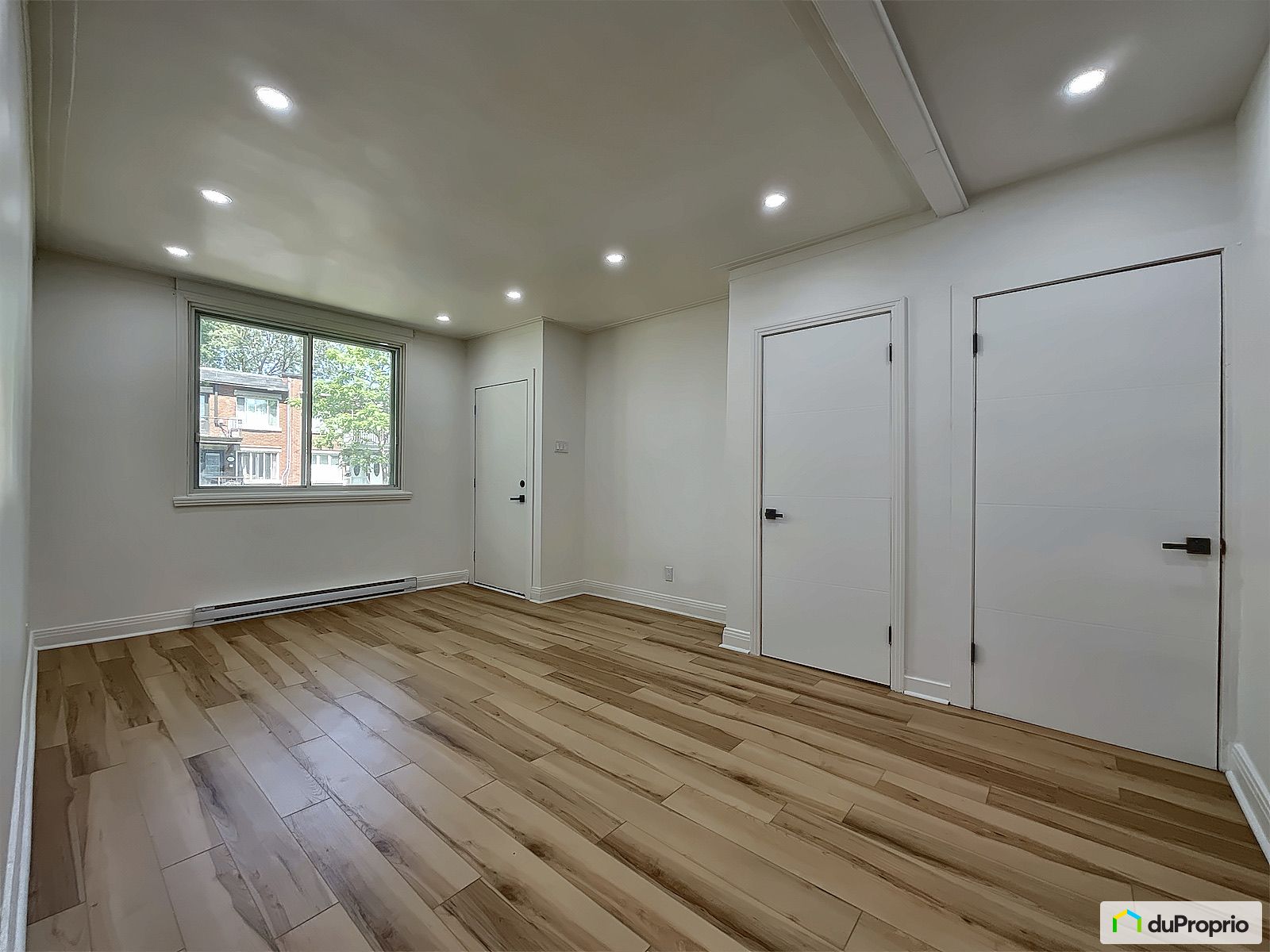 6828 6830 12E Avenue — photo 2