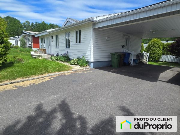 1066, rue Morain, Baie-Comeau à vendre