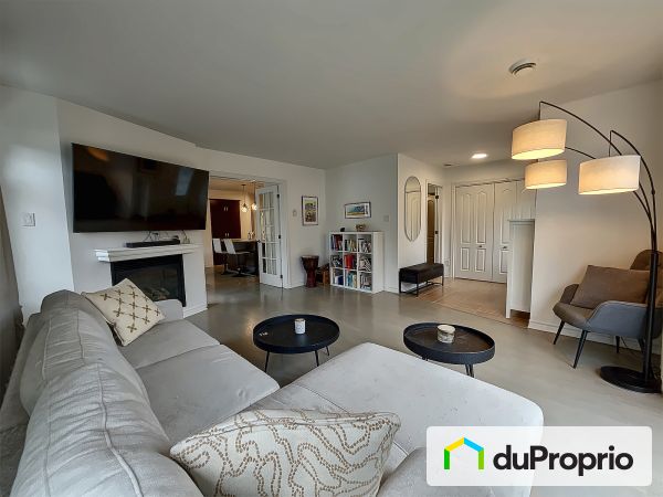101-139 54e Avenue Est, Blainville for sale