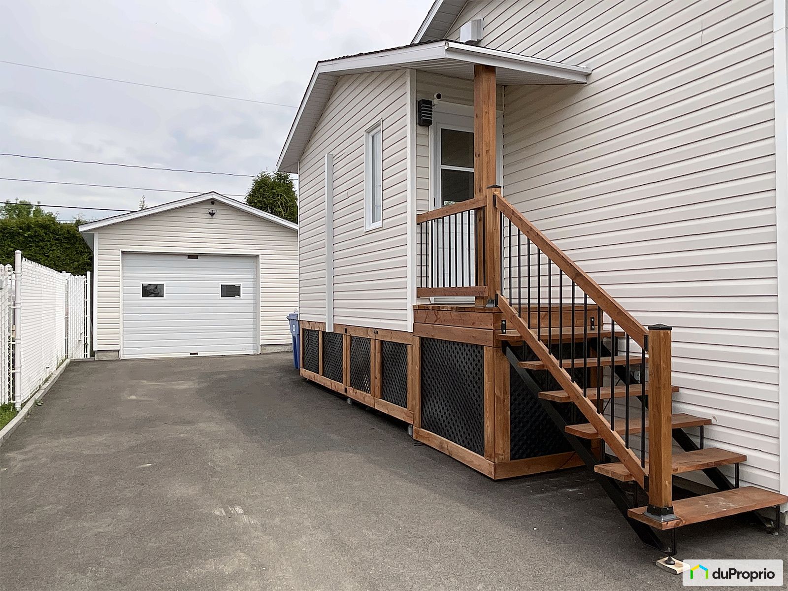 410 Rue Gaudreault — photo 3