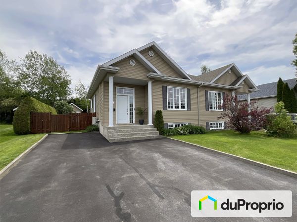 484, avenue de Vénus, Ste-Marie à vendre