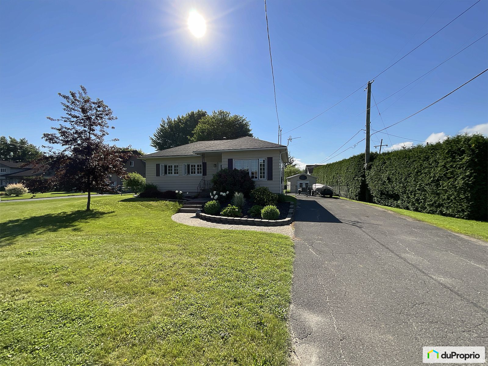 5567 Route Marie Victorin — photo 1