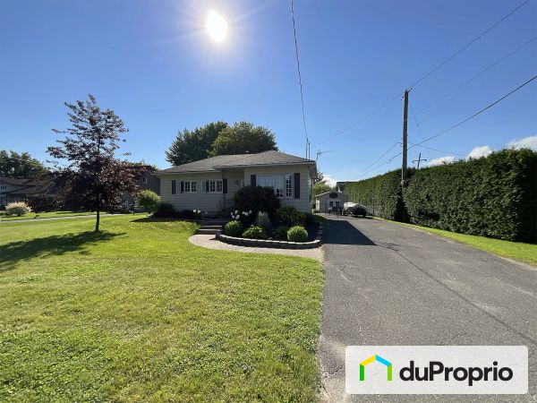 5567 Route Marie-Victorin, Contrecoeur for sale