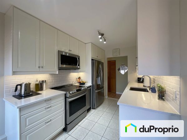 Kitchen - 103-206 rue de la Poudrière, Verdun for sale