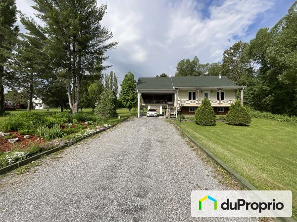 127 route 232 Est, Témiscouata-sur-le-Lac for sale