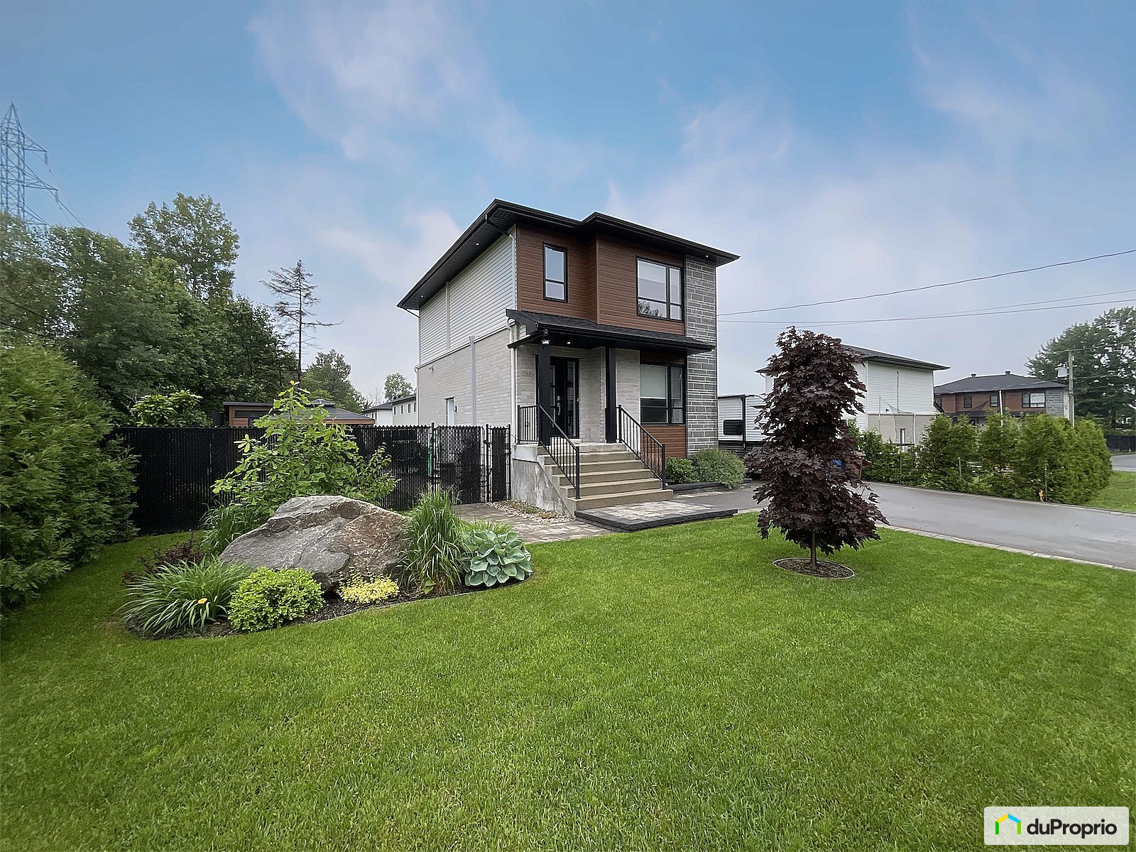 1166 Rue Touchette — photo 1
