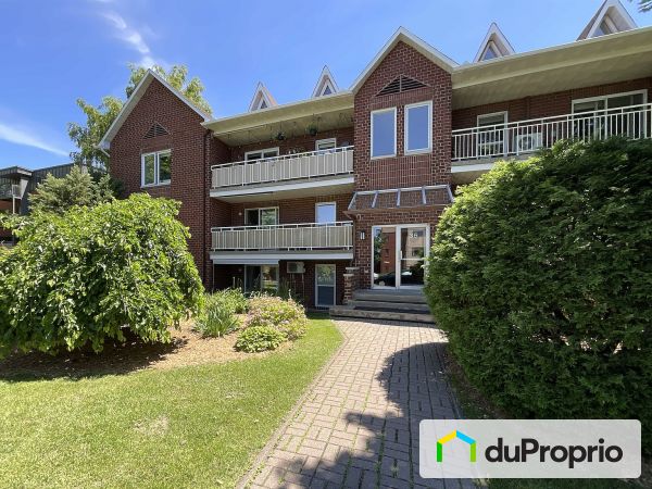 6-36, place Mercier, Candiac à vendre