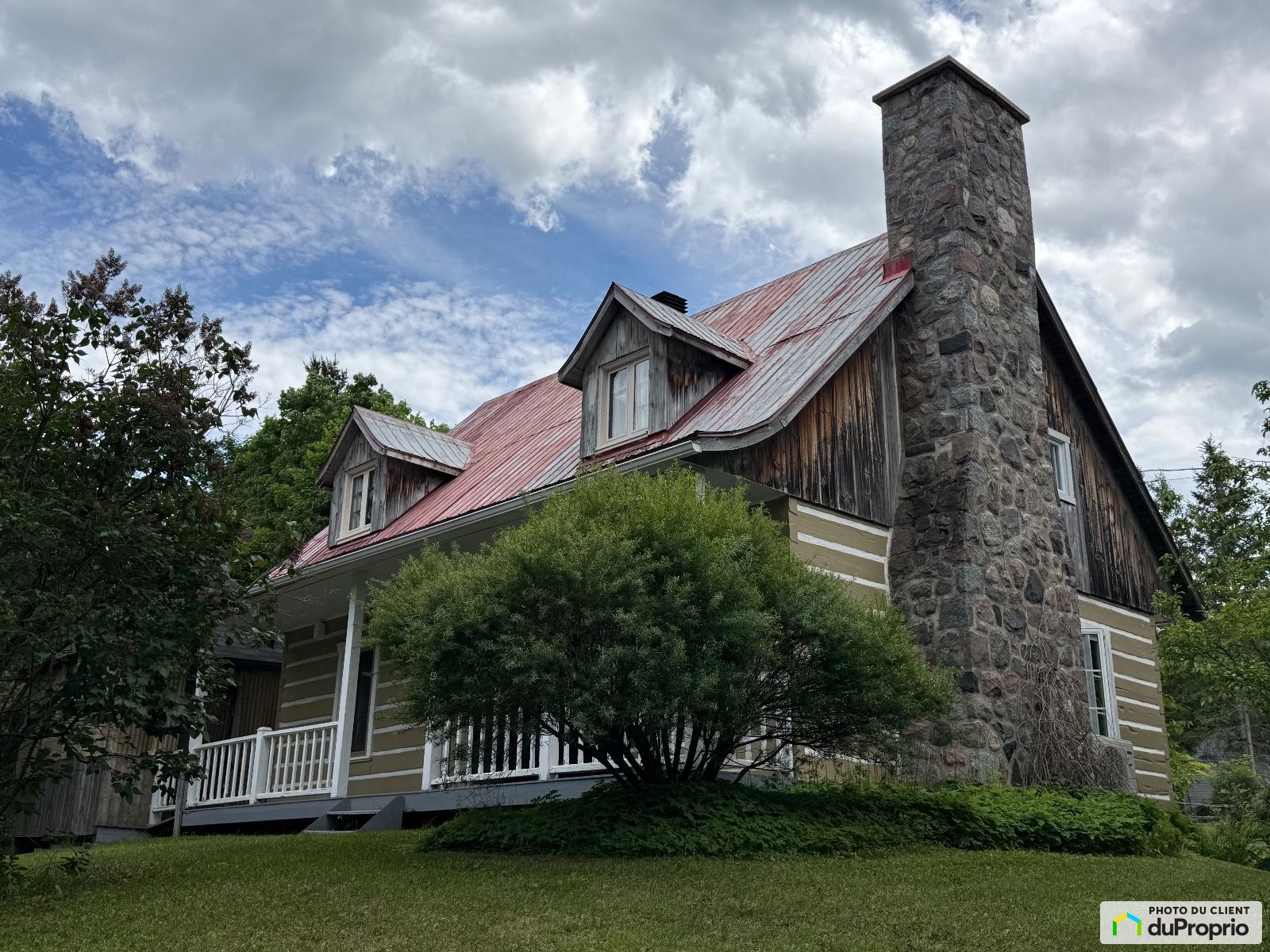 2779 Chemin Des Faucons — photo 1