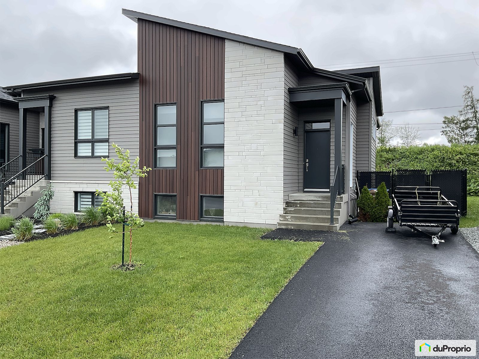 561 Rue Des Ecoliers — photo 1