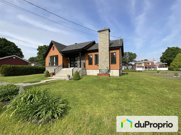 752, 1re Rue, Roxton Pond à vendre