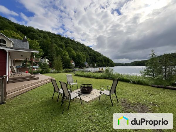 12 chemin du Lagon, Val-Des-Monts for sale
