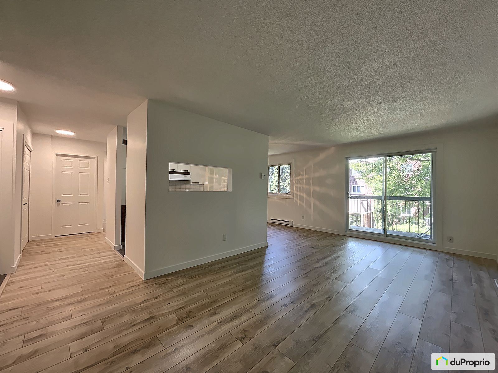 14 1400 Boulevard De Rome — photo 3