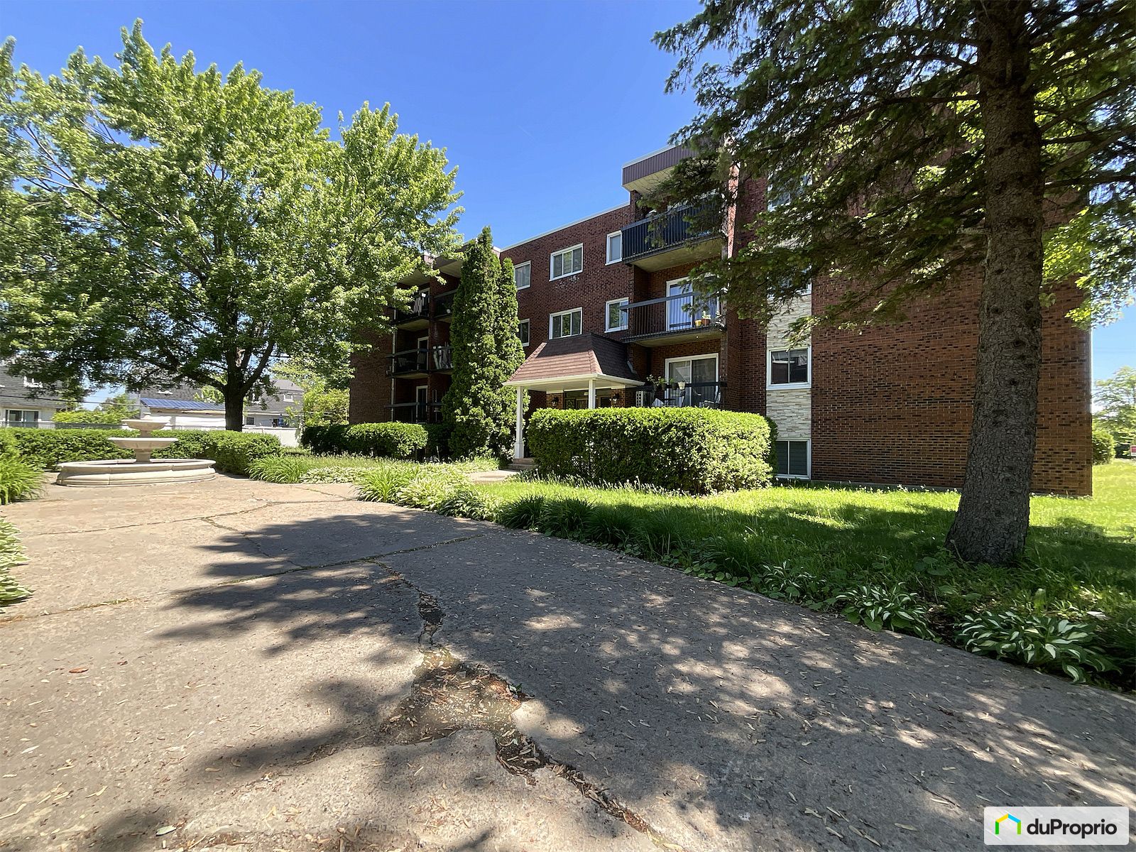 14 1400 Boulevard De Rome — photo 1