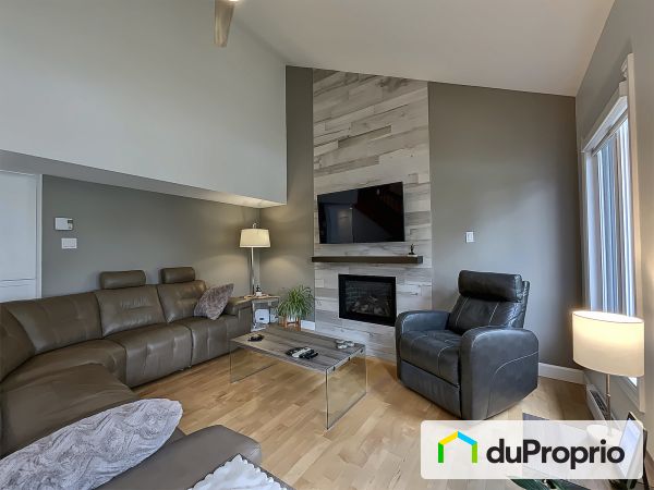 Salon - 333, rue de Sainte-Maxime, Gatineau (Gatineau) à vendre