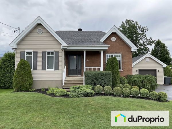 1020 rue du Tisserand, Drummondville (St-Charles-De-Drummond) for sale