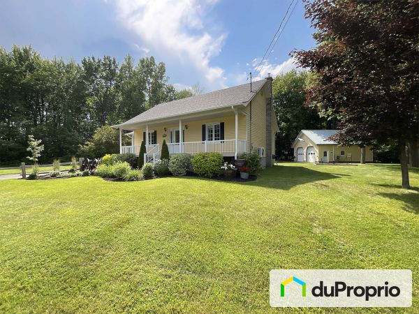 706 rue Nicole, St-Roch-De-Richelieu for sale