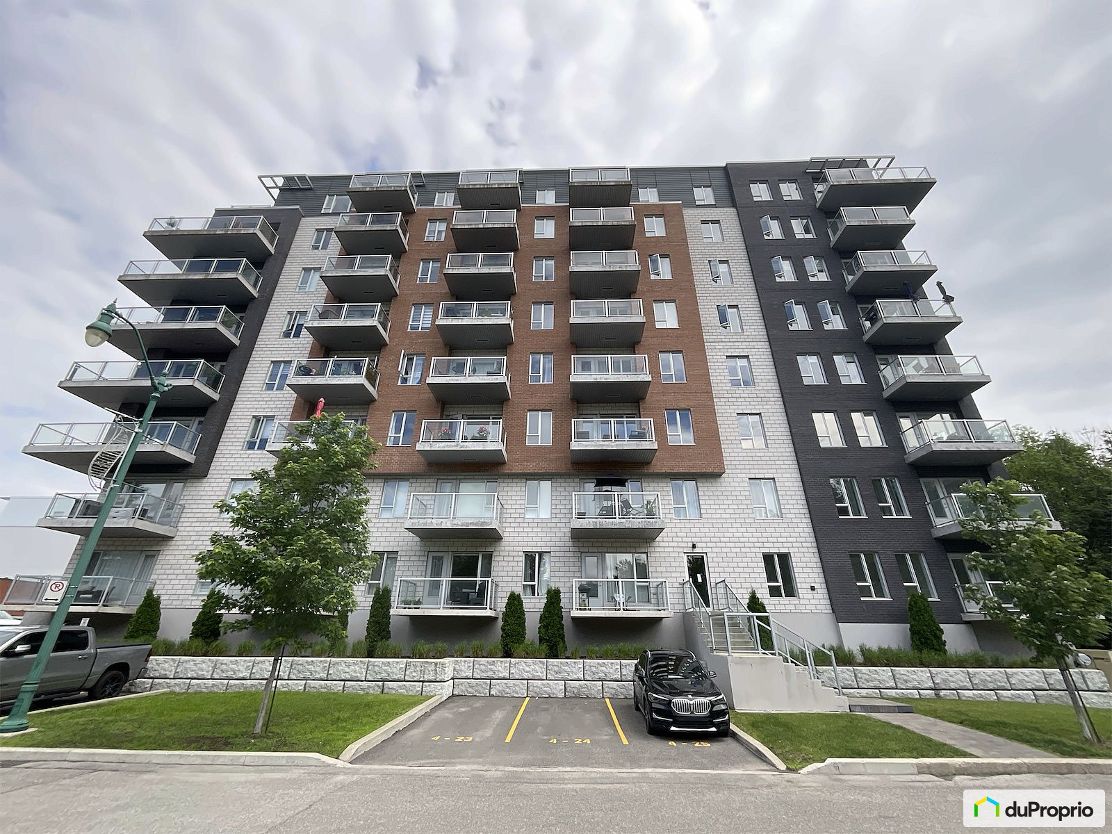 506 430 Rue Notre Dame — photo 3