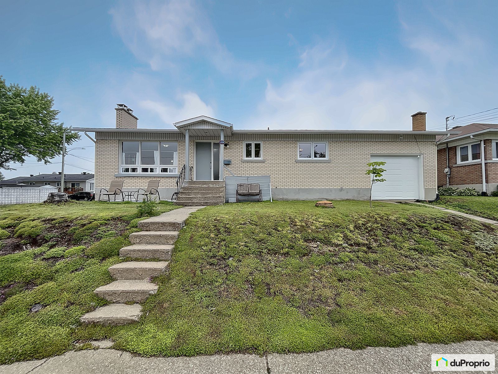 1390 13E Avenue — photo 1
