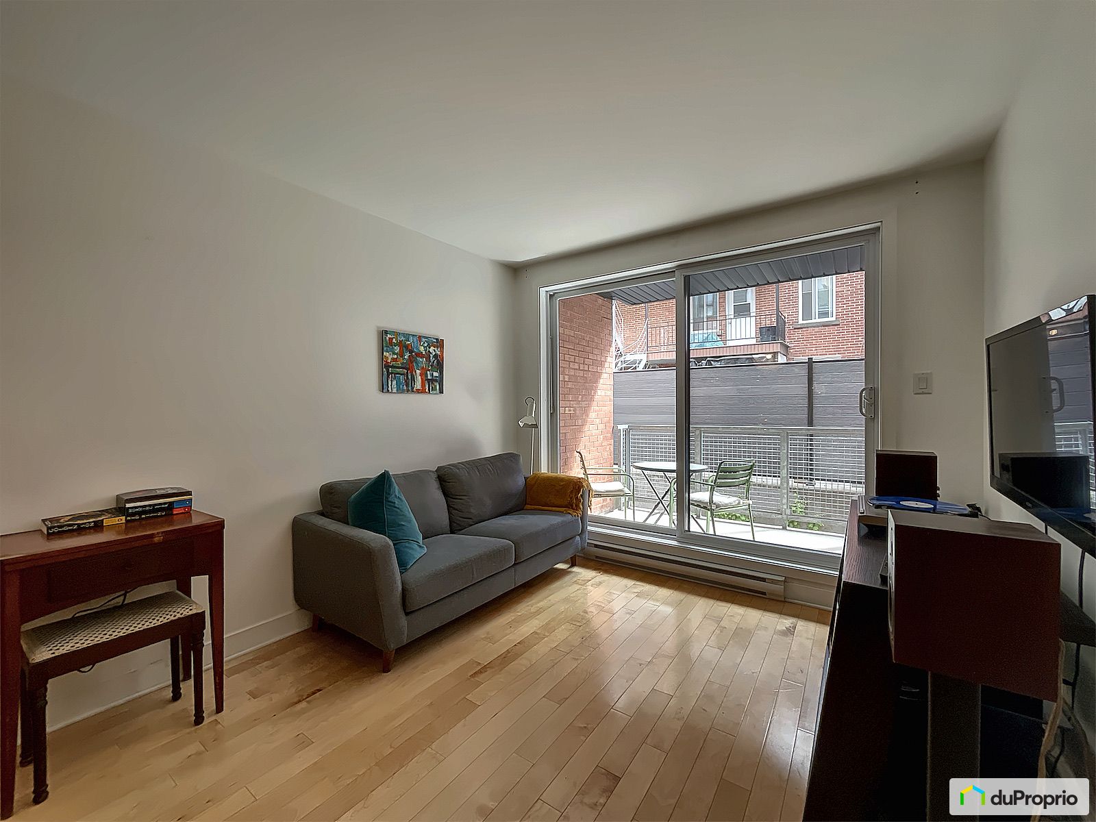 102 1414 Rue Villeray — photo 2