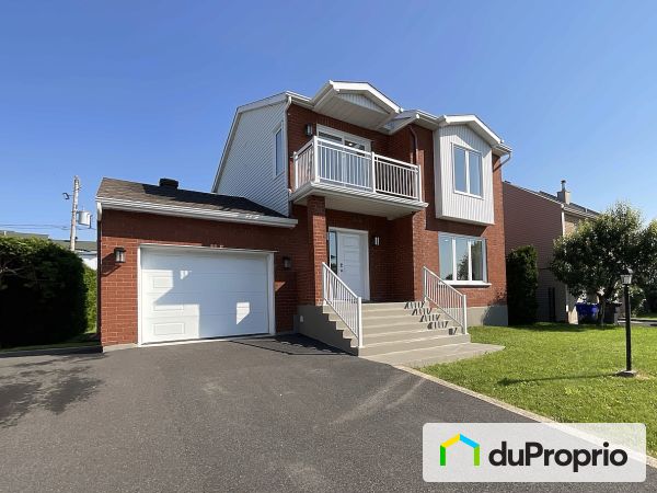 1675, rue C.-H.-Grignon, Ste-Julie à vendre