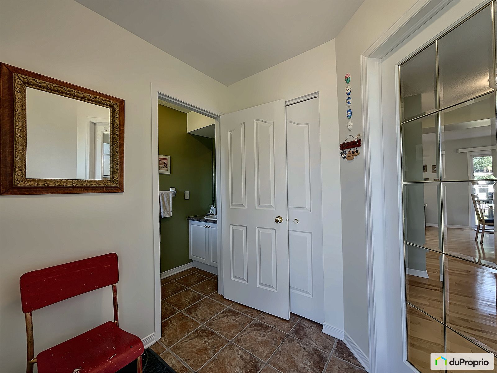 335 Rue Nobert — photo 2