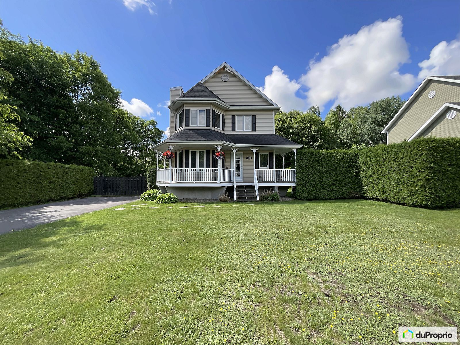 521 Du Clos Du Marquis — photo 3
