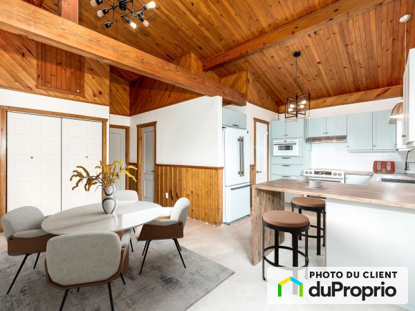 Cuisine du logement - 245, rue du Valais, Charlesbourg à vendre