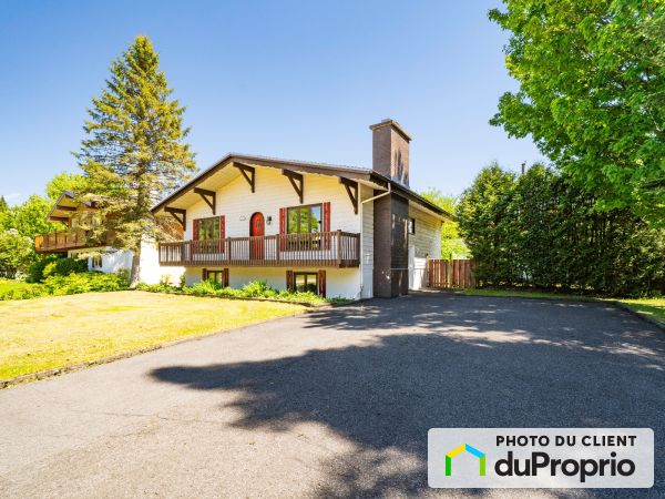 245, rue du valais, Charlesbourg (ND-Des-Laurentides) à vendre