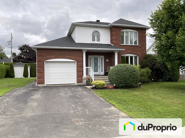 26 rue de la Grande-Place, Victoriaville for sale