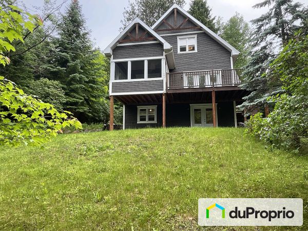1425 chemin du Village, Mont-Tremblant for sale